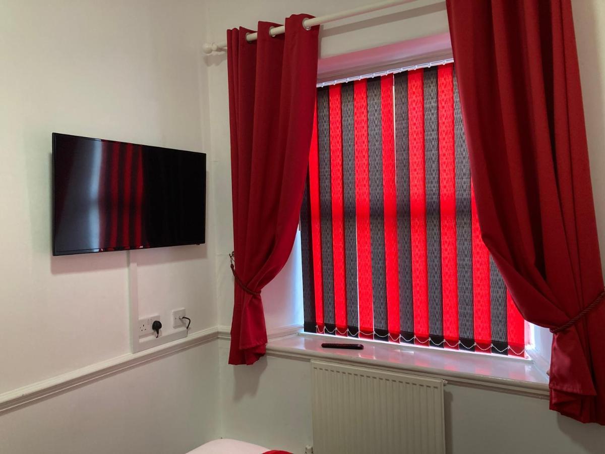 Old Trafford Stadium 3* Salford (Greater Manchester)